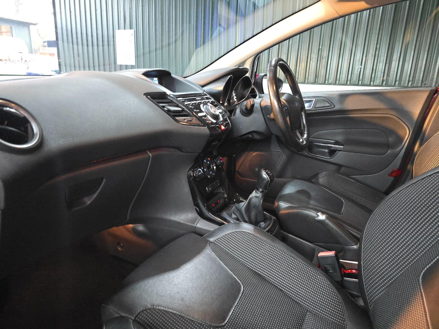 Used Ford Fiesta 2014 for sale - 77291239: Photo 4