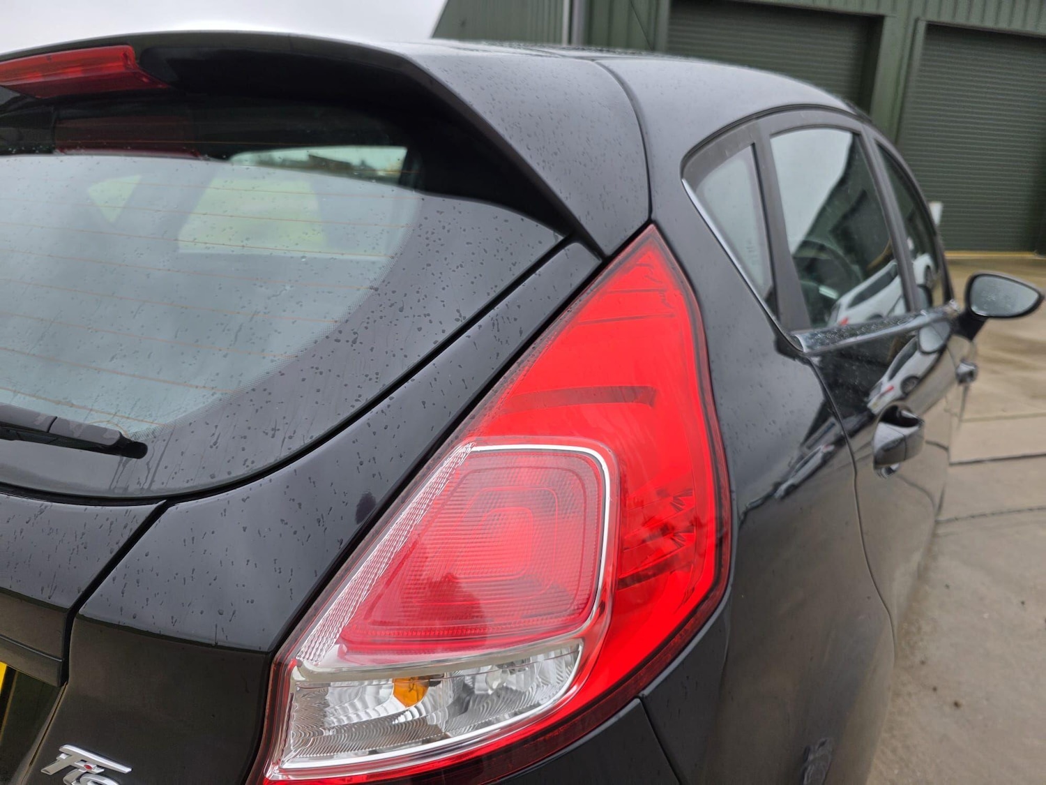 Used Ford Fiesta 2017 for sale - 77440944: Photo 11