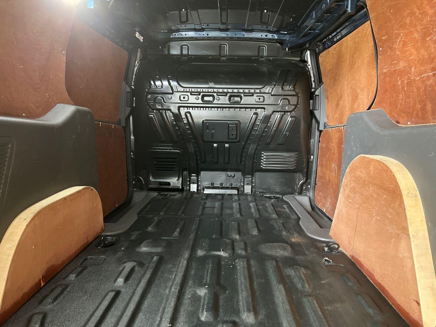 Used Ford Transit Connect 2020 for sale - 77585719: Photo 32