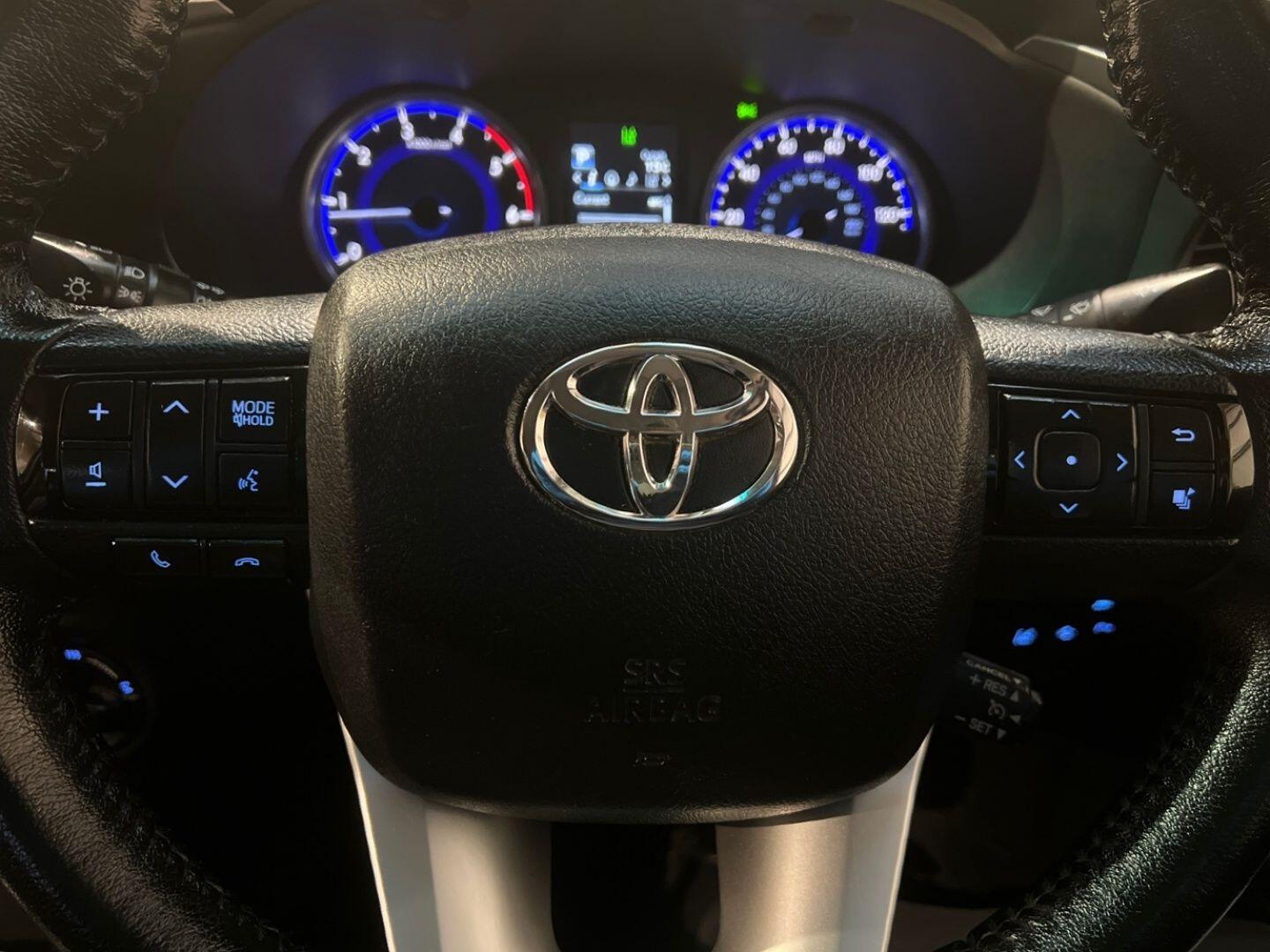 Used Toyota Hilux for sale - 78057822: Photo 29