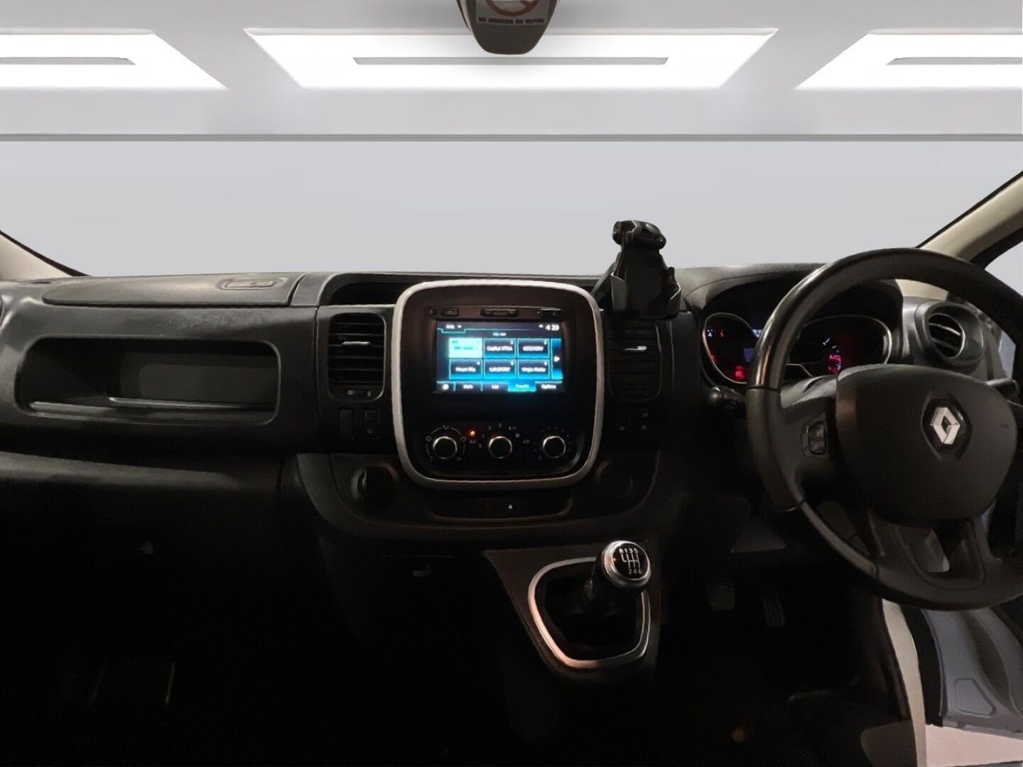 Used Renault Trafic 2021 for sale - 76765173: Photo 4
