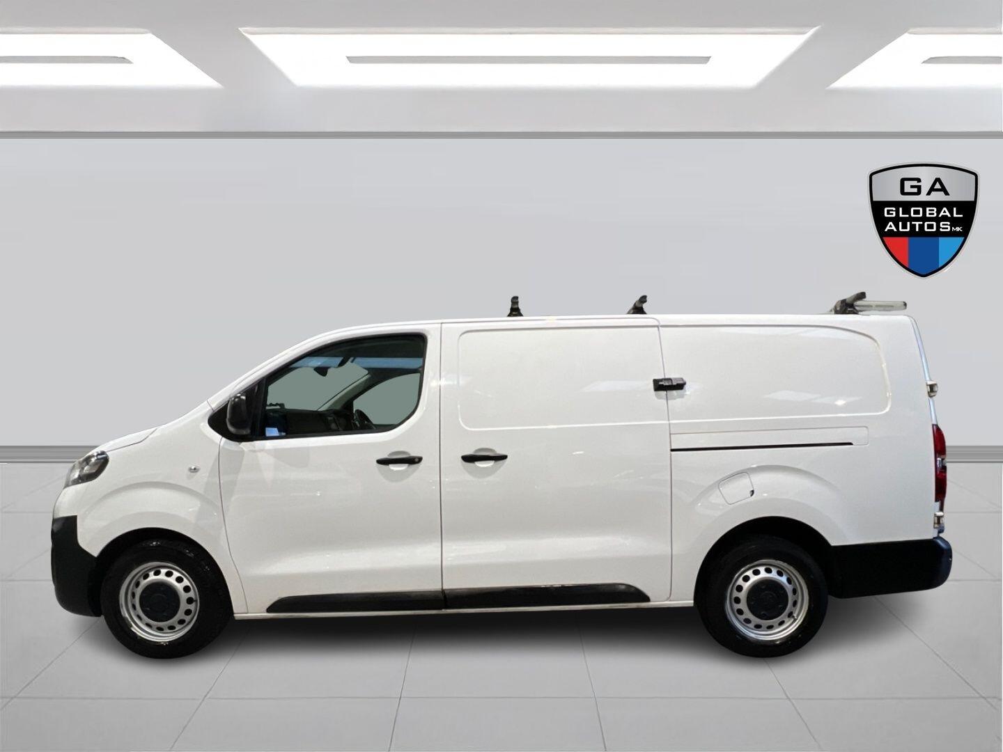 Used Vauxhall Vivaro 2022 for sale - 77839456: Photo 8