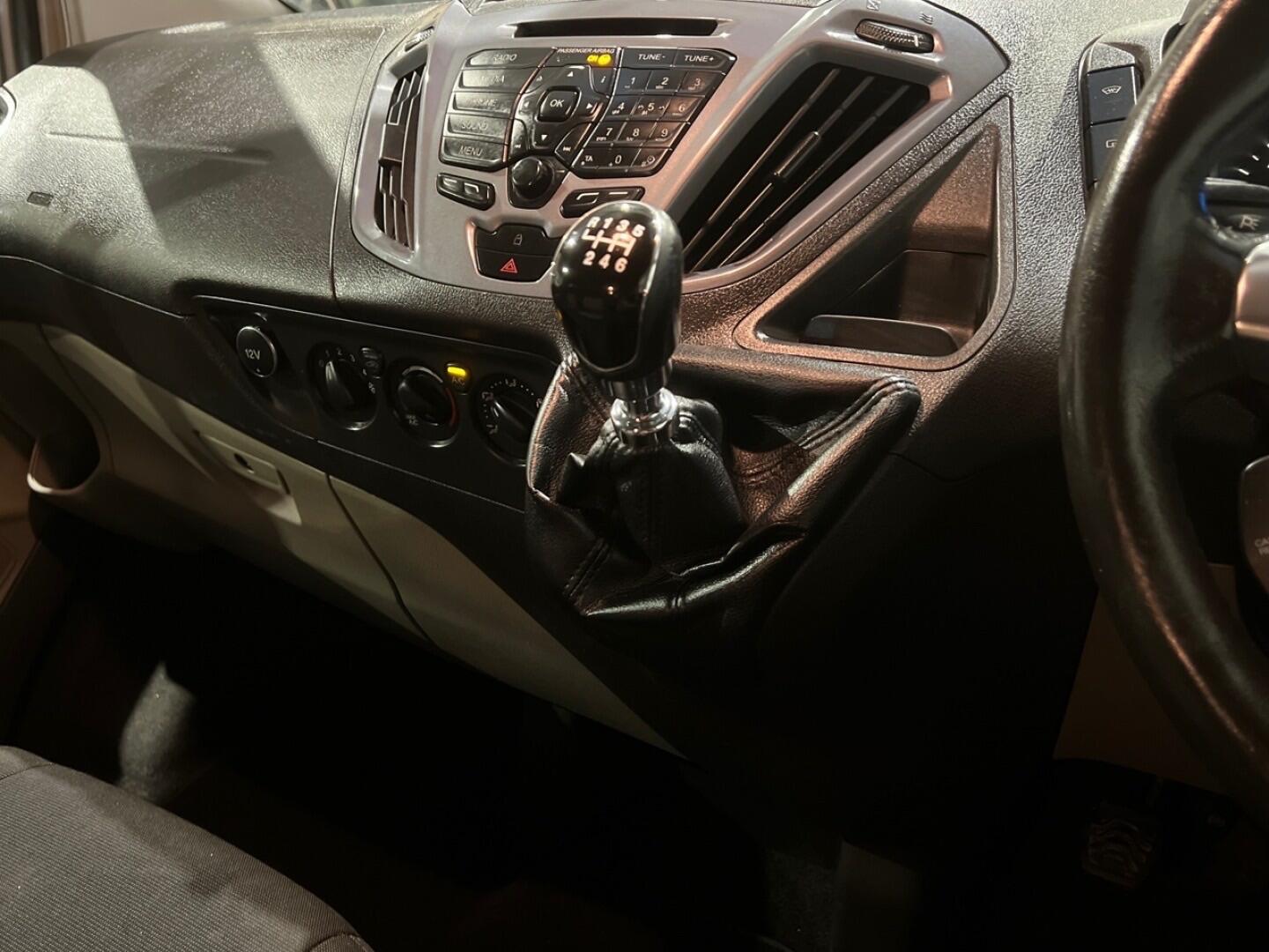 Used Ford Tourneo Custom 2017 for sale - 77400780: Photo 29