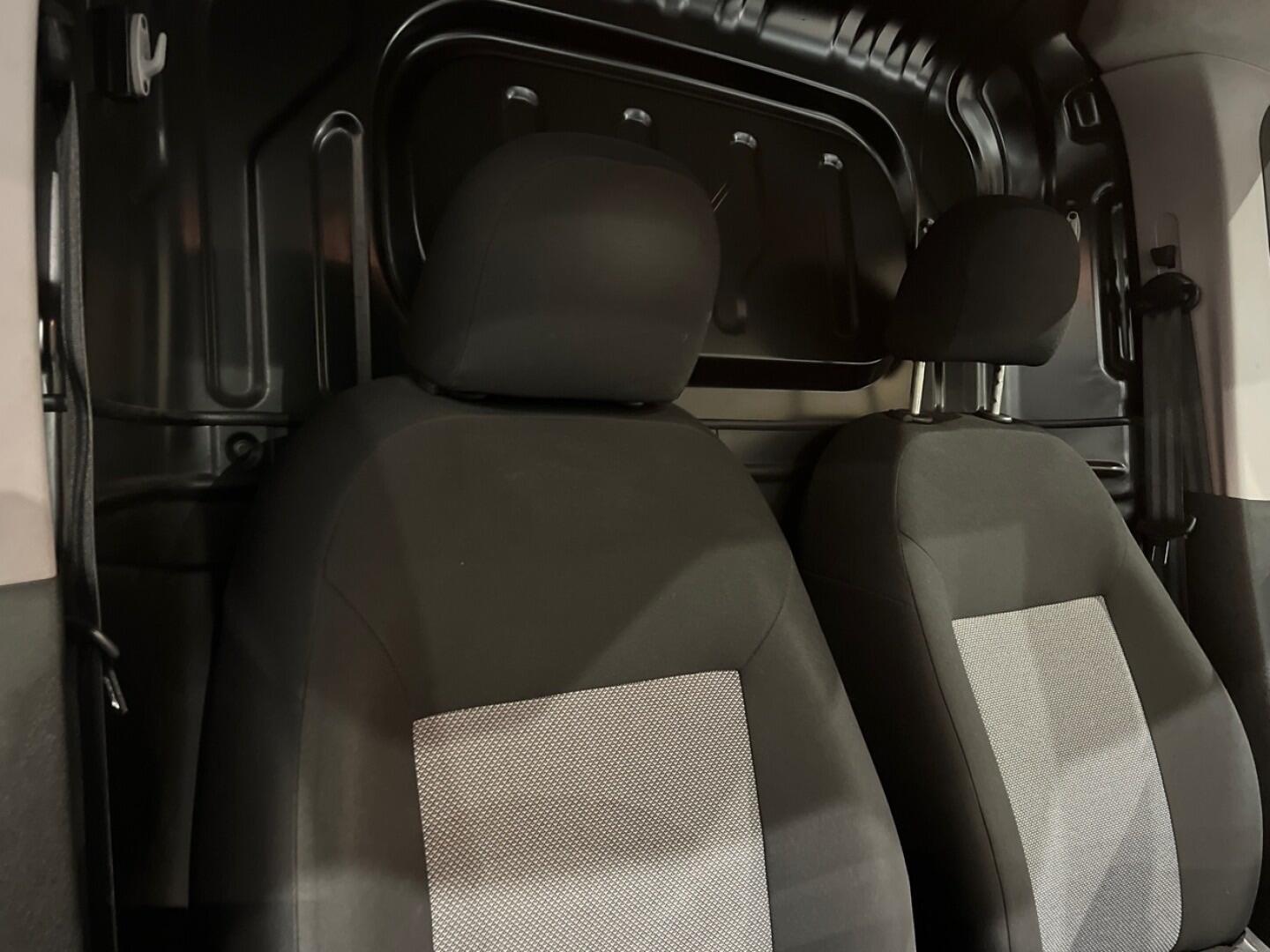 Used Fiat Doblo 2018 for sale - 77060136: Photo 20