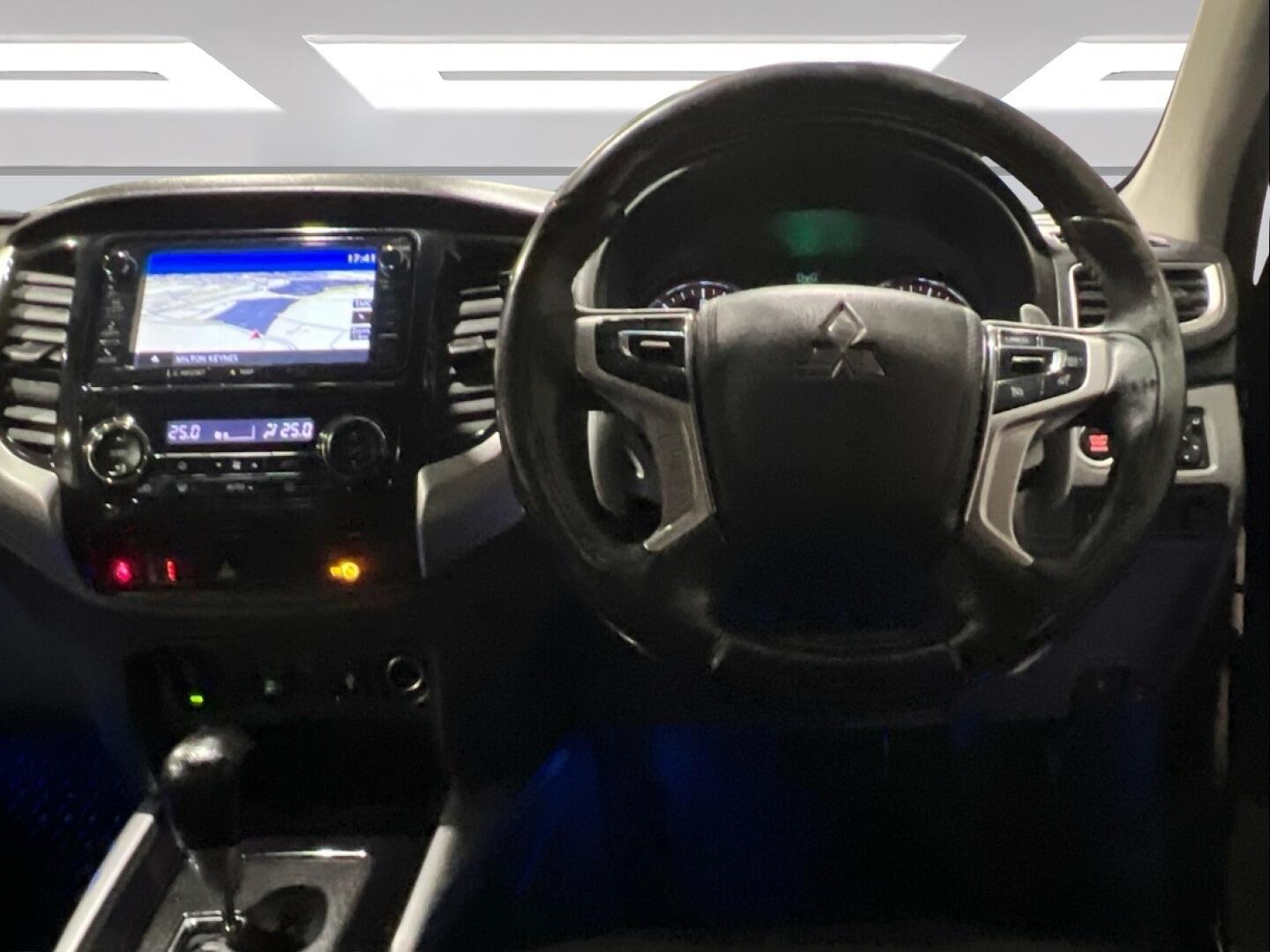 Used Mitsubishi L200 2017 for sale - 76993217: Photo 13