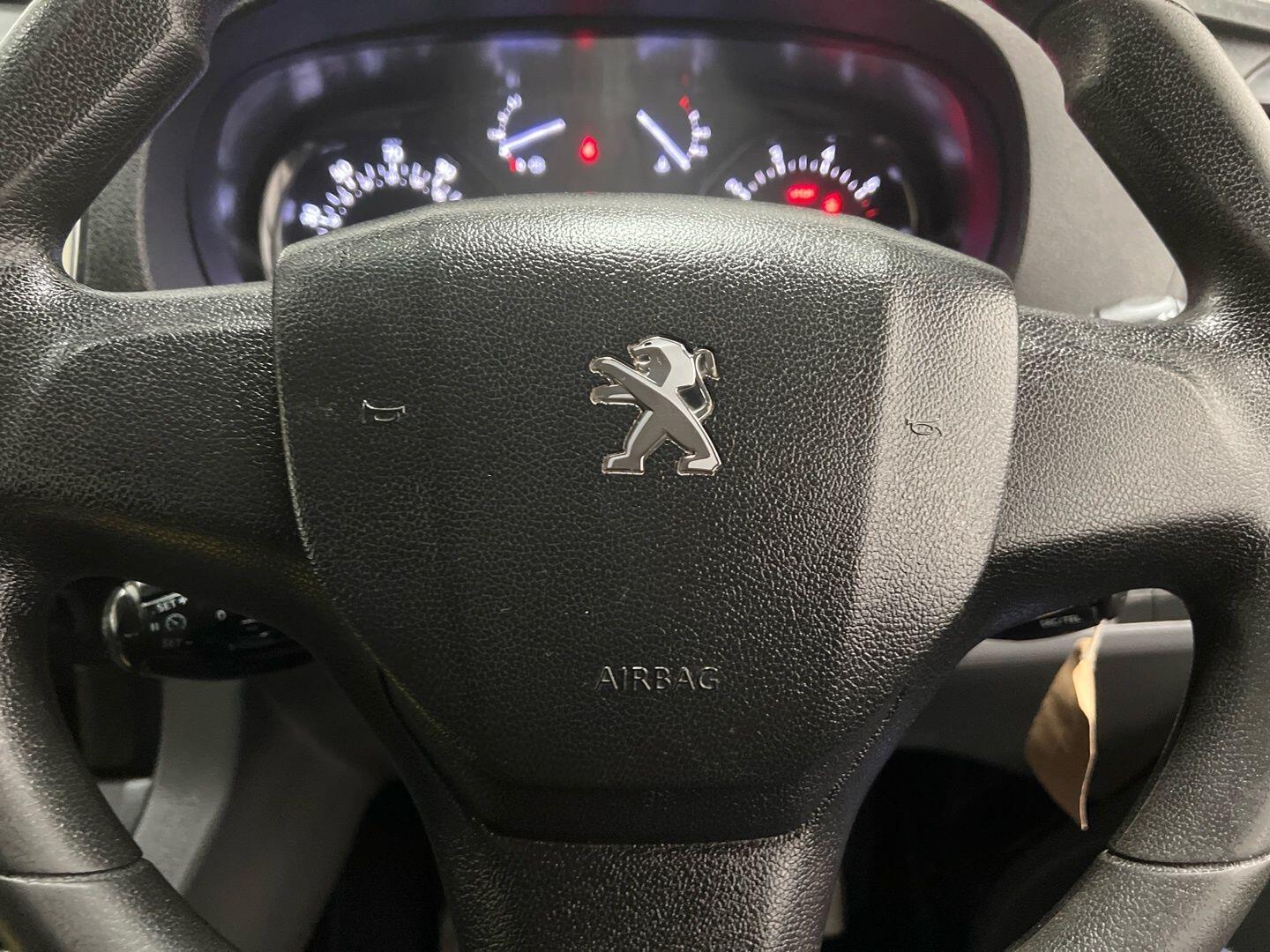 Used Peugeot Expert 2018 for sale - 77753626: Photo 17