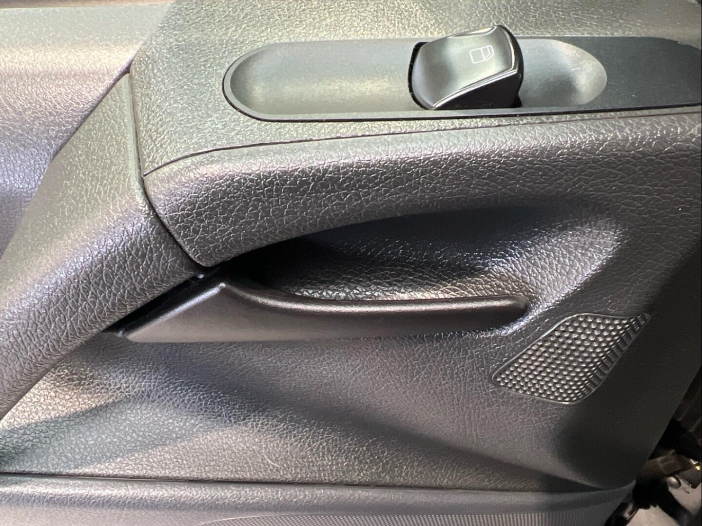 Used Mercedes-Benz Vito 2015 for sale - 76425670: Photo 24