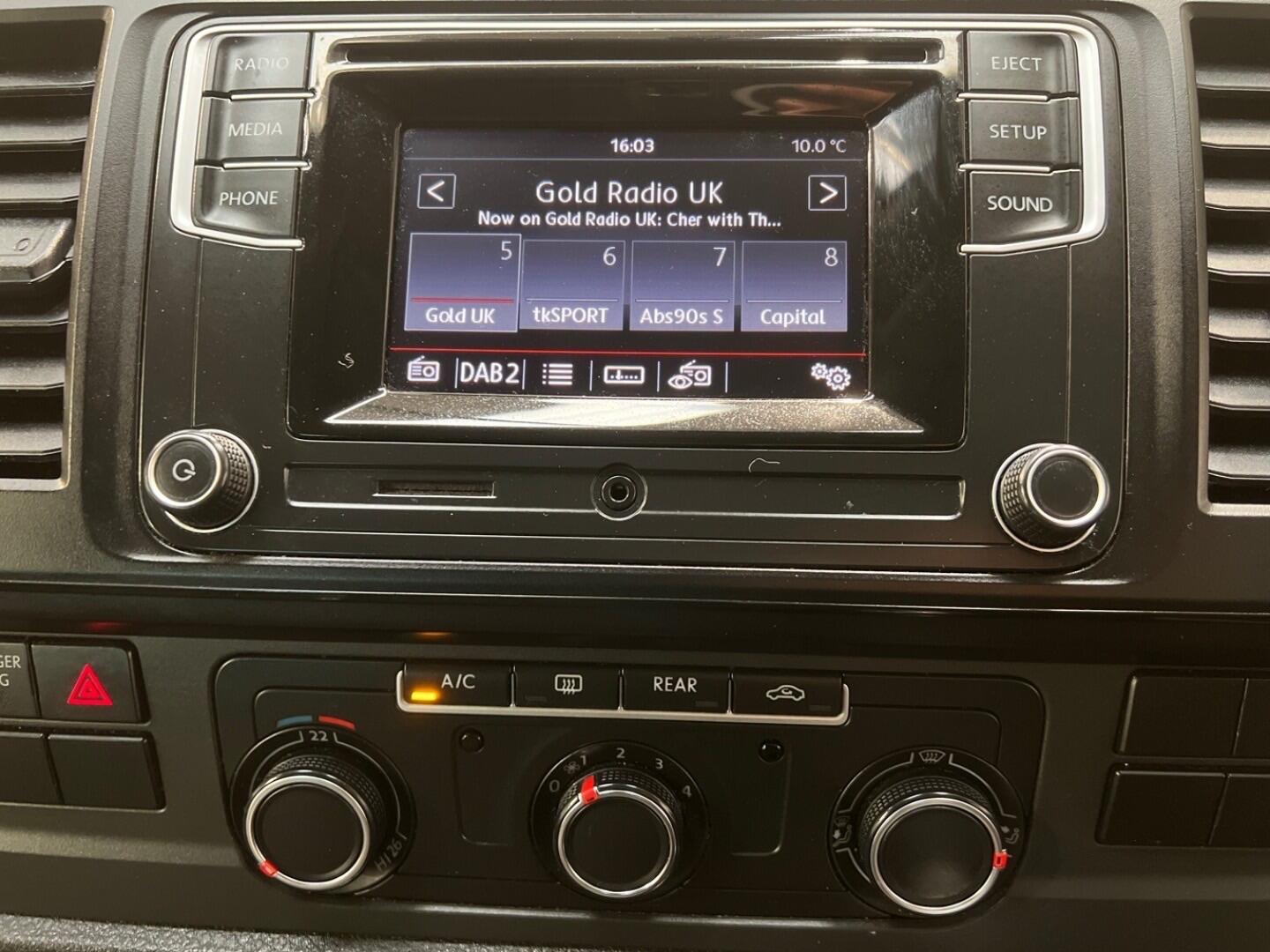 Used Volkswagen Transporter Shuttle 2017 for sale - 76381016: Photo 20