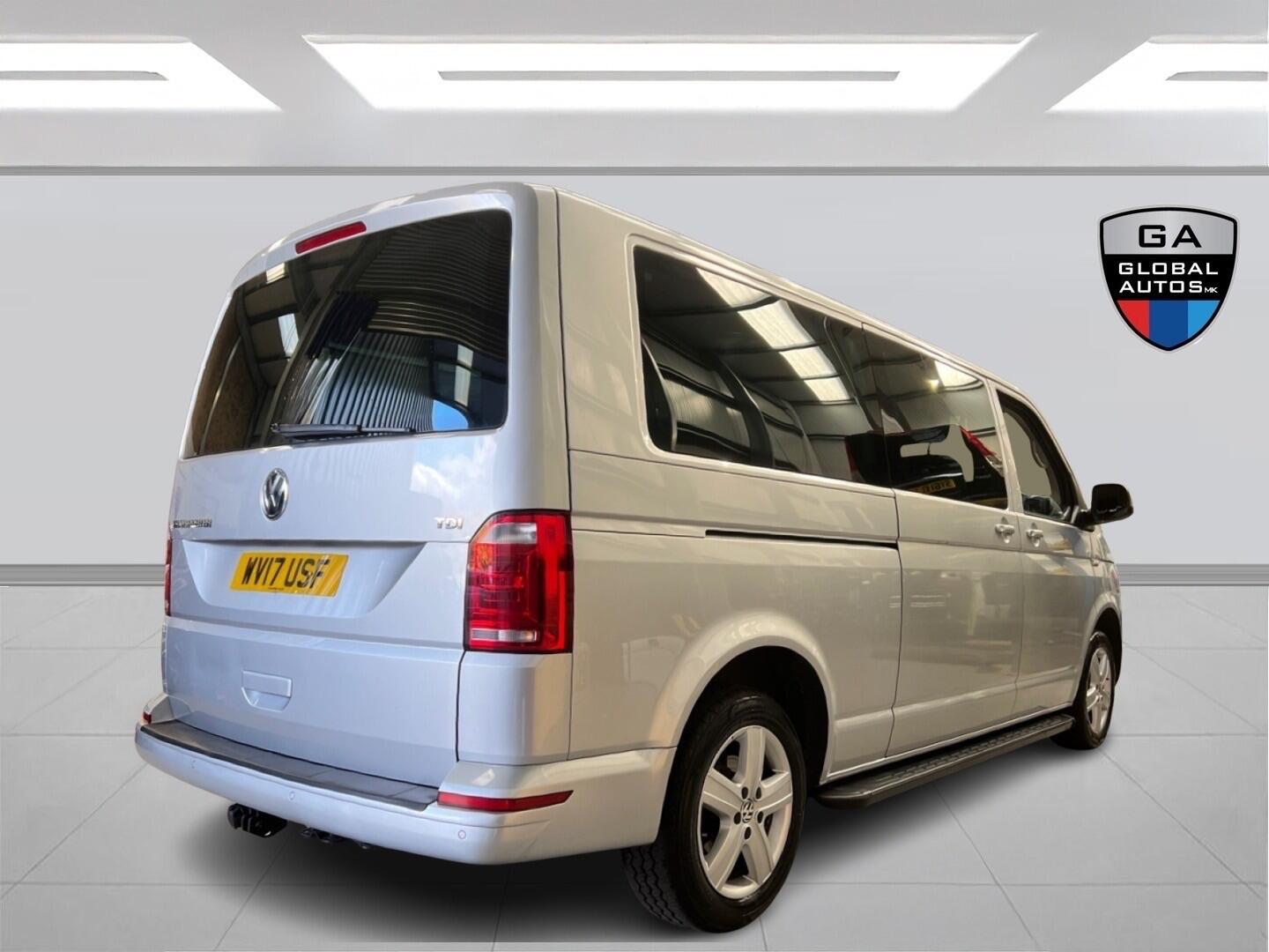 Used Volkswagen Transporter Shuttle 2017 for sale - 76381016: Photo 7