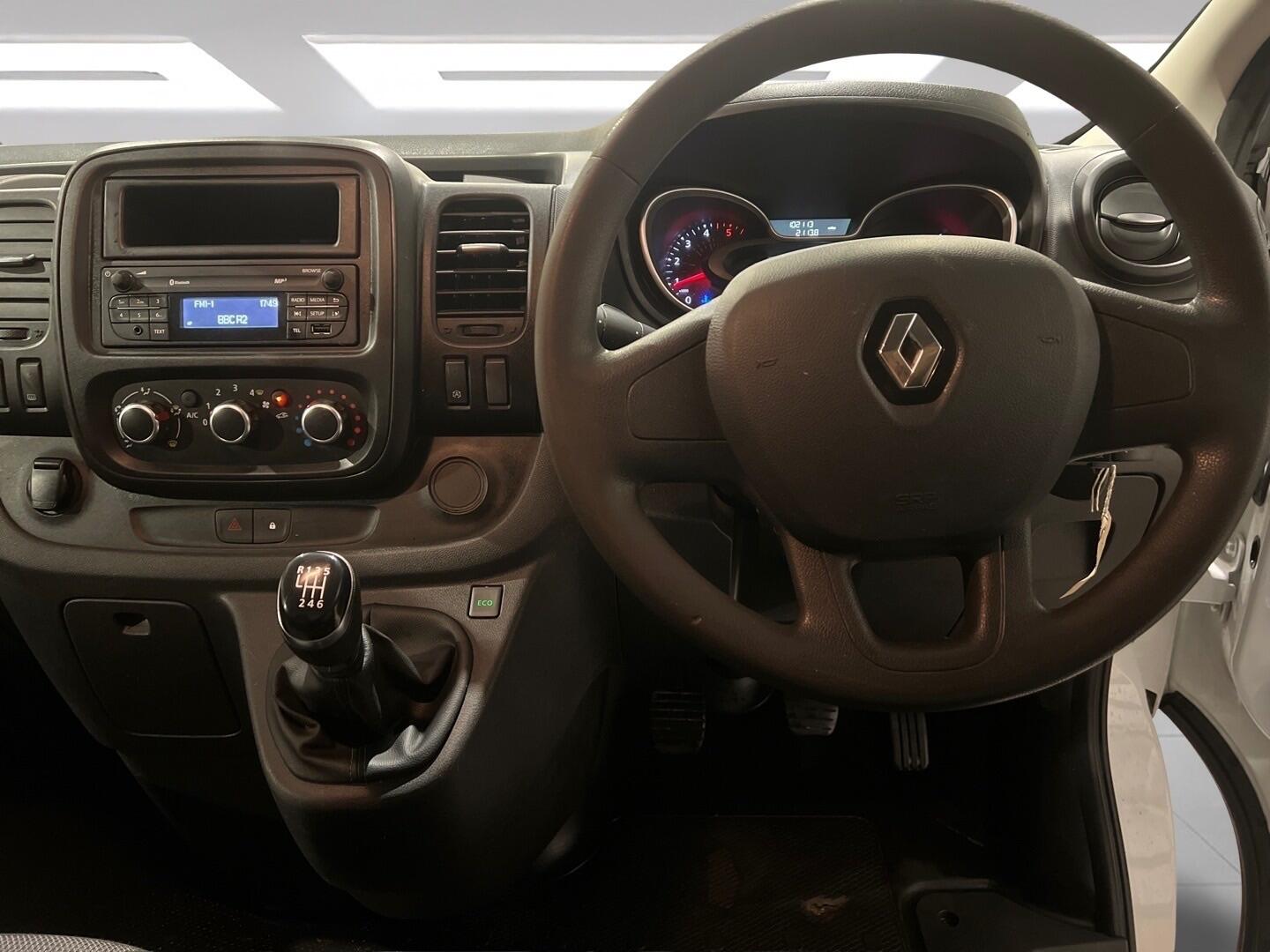 Used Renault Trafic for sale - 77537350: Photo 20