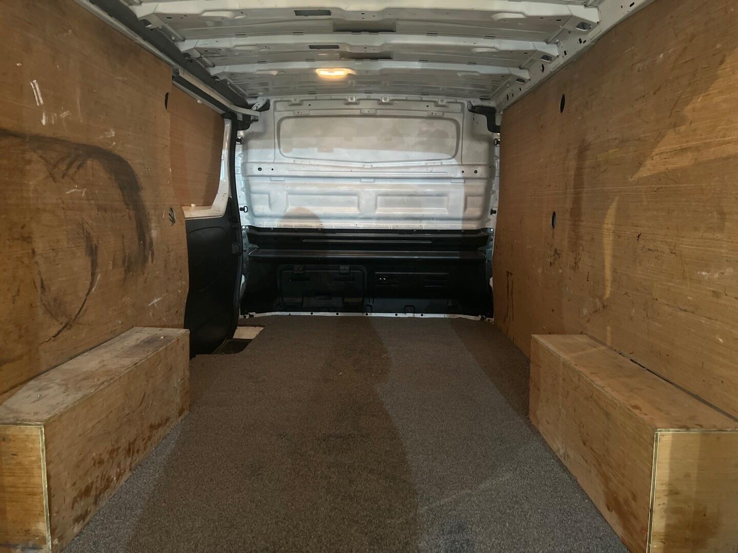 Used Renault Trafic for sale - 77537350: Photo 29