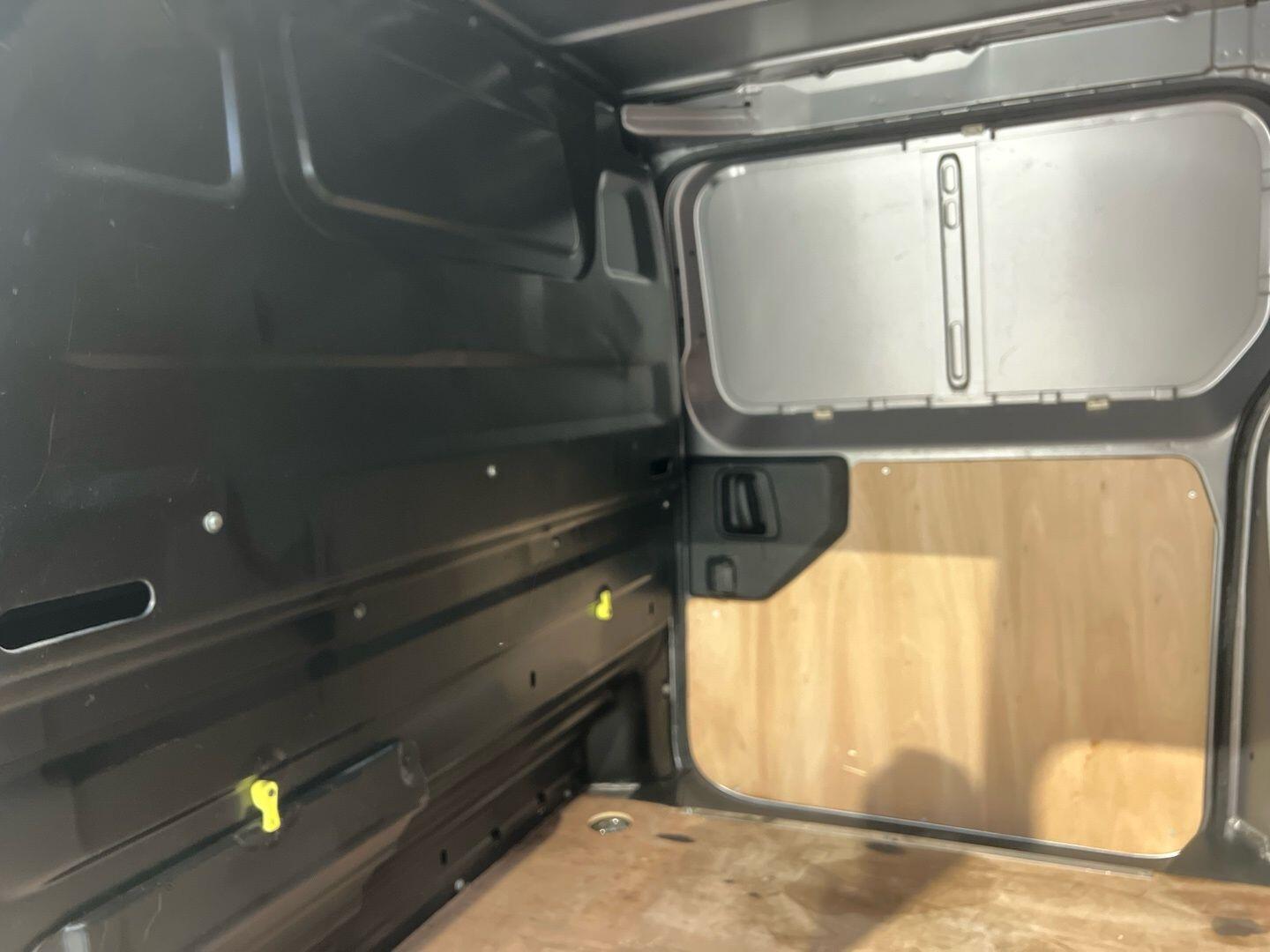 Used Vauxhall Vivaro 2022 for sale - 77695553: Photo 26