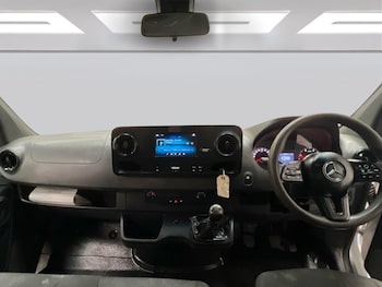 Used Mercedes-Benz Sprinter 2019 for sale - 75687772: Photo