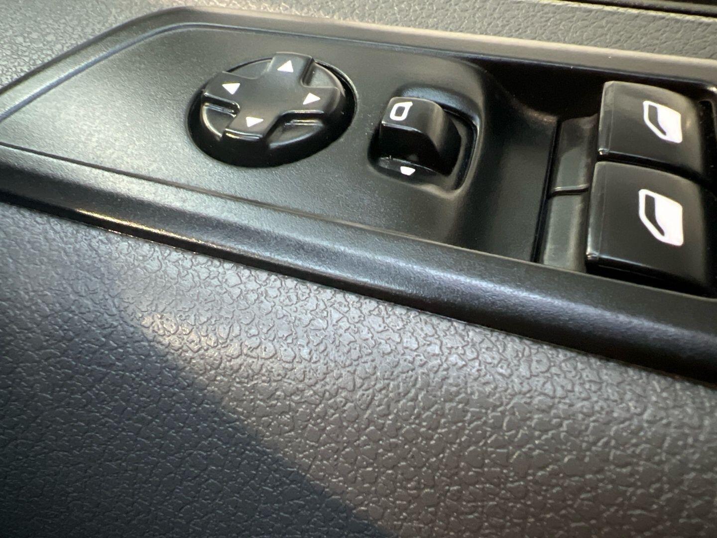 Used Vauxhall Vivaro 2021 for sale - 77696161: Photo 16