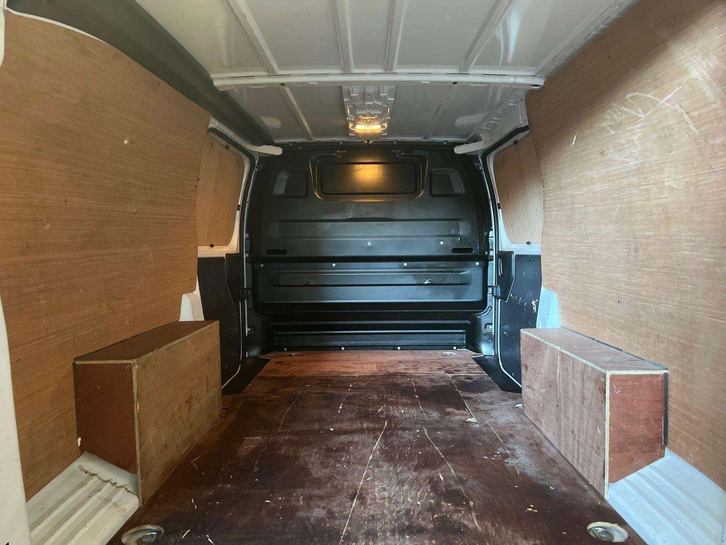 Used Vauxhall Vivaro 2021 for sale - 77696161: Photo 23