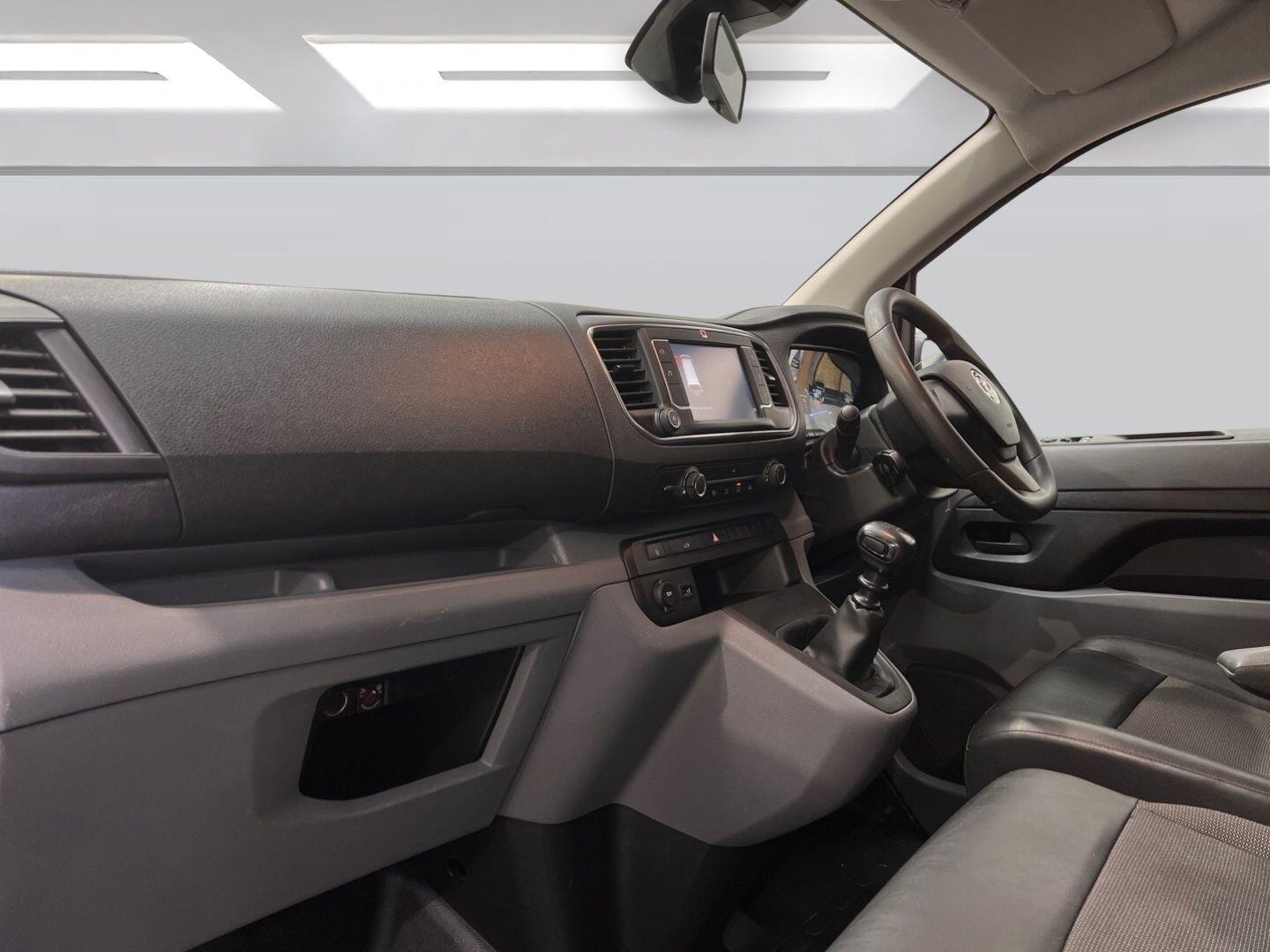 Used Vauxhall Vivaro 2019 for sale - 77633767: Photo 13