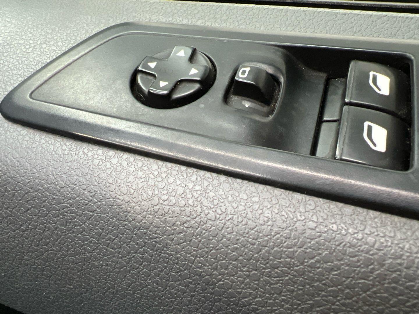 Used Vauxhall Vivaro 2019 for sale - 77633767: Photo 23