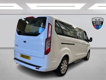 Used Ford Tourneo Custom 2019 for sale - 78384066: Photo