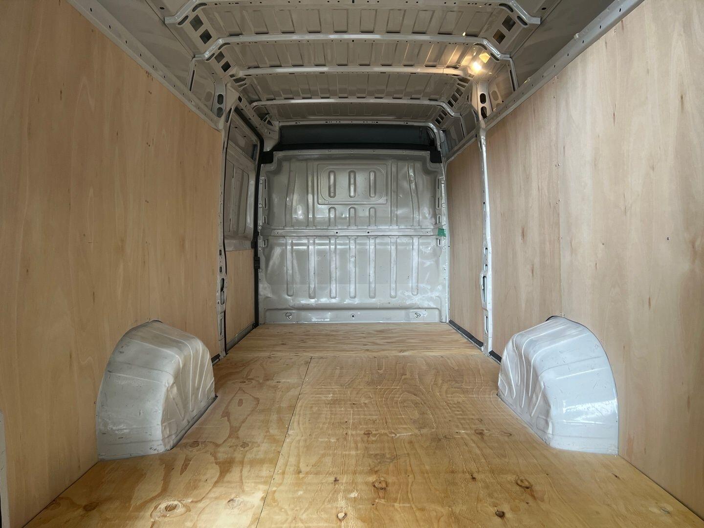 Used Peugeot Boxer 2022 for sale - 78020058: Photo 30