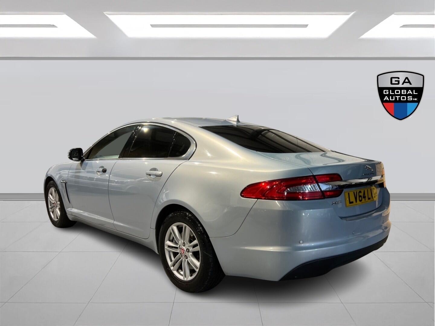 Used Jaguar XF 2014 for sale - 77215502: Photo 2