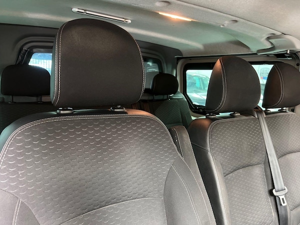 Used Vauxhall Vivaro 2018 for sale - 75588918: Photo 19