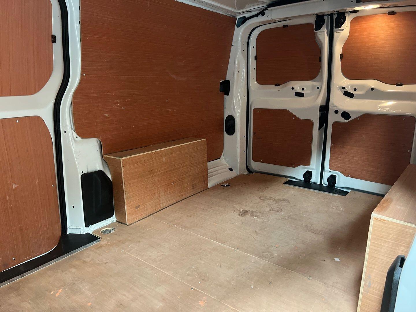 Used Vauxhall Vivaro for sale - 78116293: Photo 24