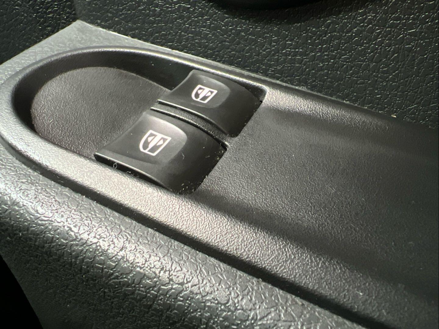 Used Dacia Duster 2014 for sale - 77670575: Photo 26