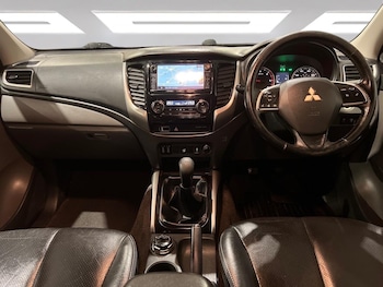 Used Mitsubishi L200 2017 for sale - 76964852: Photo