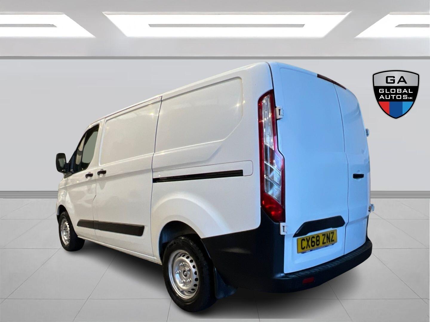 Used Ford Transit Custom 2018 for sale - 77633442: Photo 2