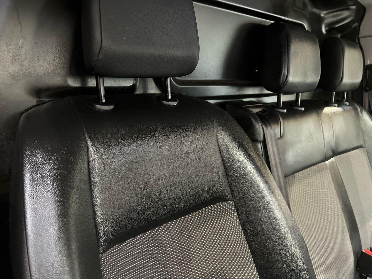 Used Vauxhall Vivaro for sale - 77909493: Photo 17