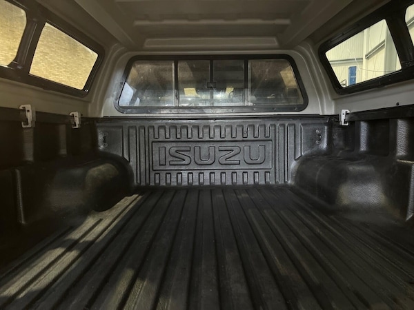 Used Isuzu D-Max 2017 for sale - 76188631: Photo 20