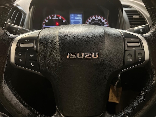 Used Isuzu D-Max 2017 for sale - 76188631: Photo 25