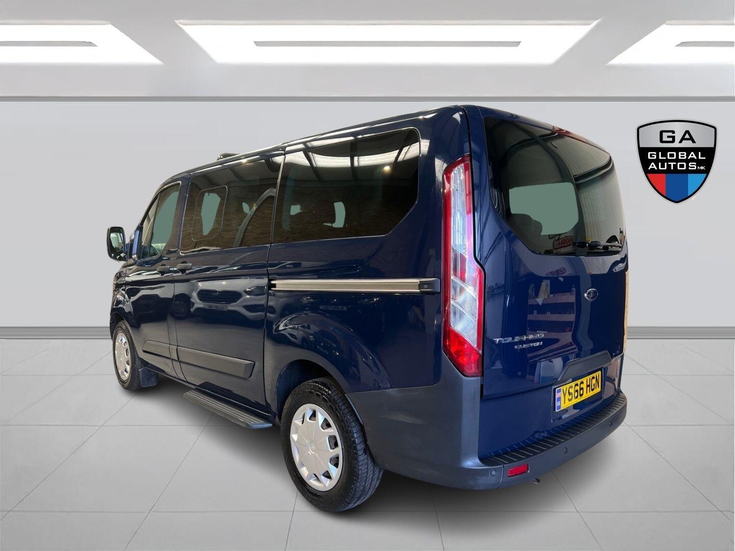 Used Ford Tourneo Custom 2016 for sale - 77559087: Photo 2