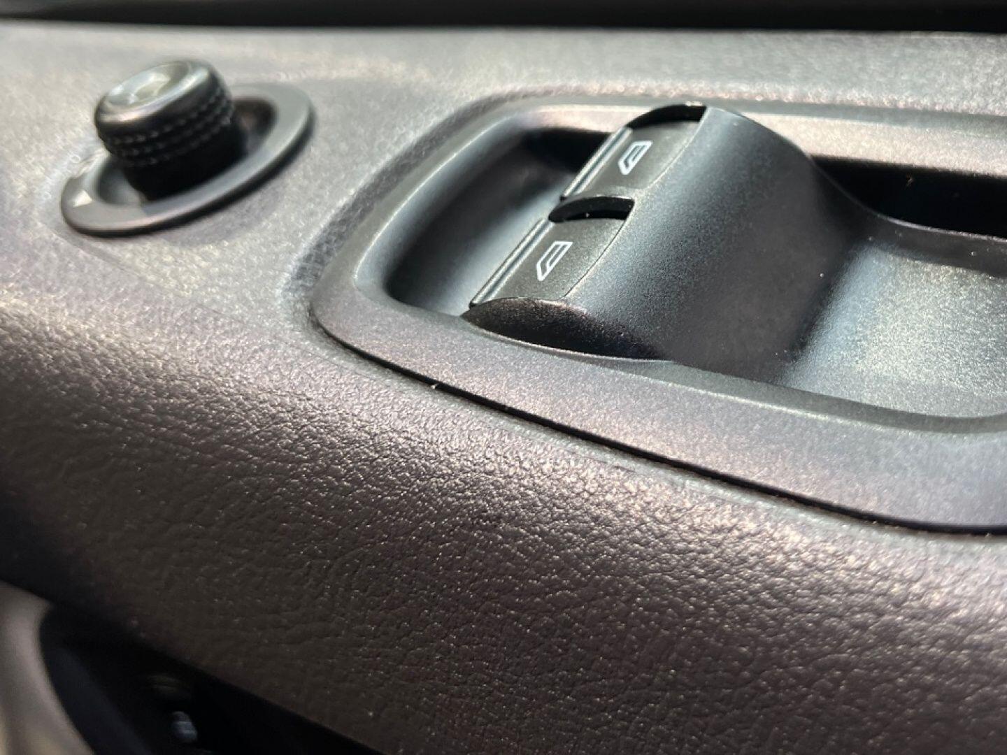 Used Ford Tourneo Custom 2016 for sale - 77559087: Photo 28