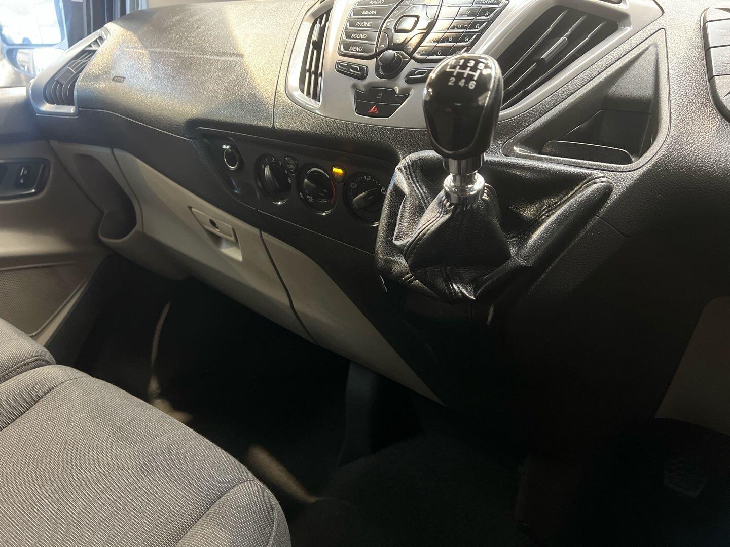 Used Ford Tourneo Custom 2016 for sale - 77559087: Photo 31