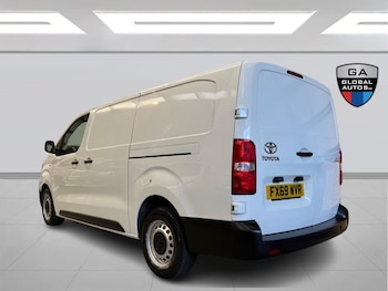 Used Toyota ProAce 2019 for sale - 76137636: Photo 2
