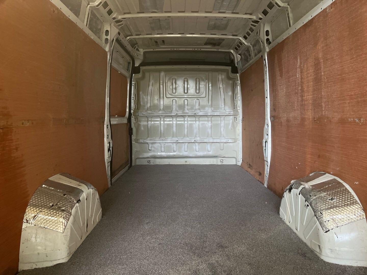 Used Peugeot Boxer 2015 for sale - 77705540: Photo 4