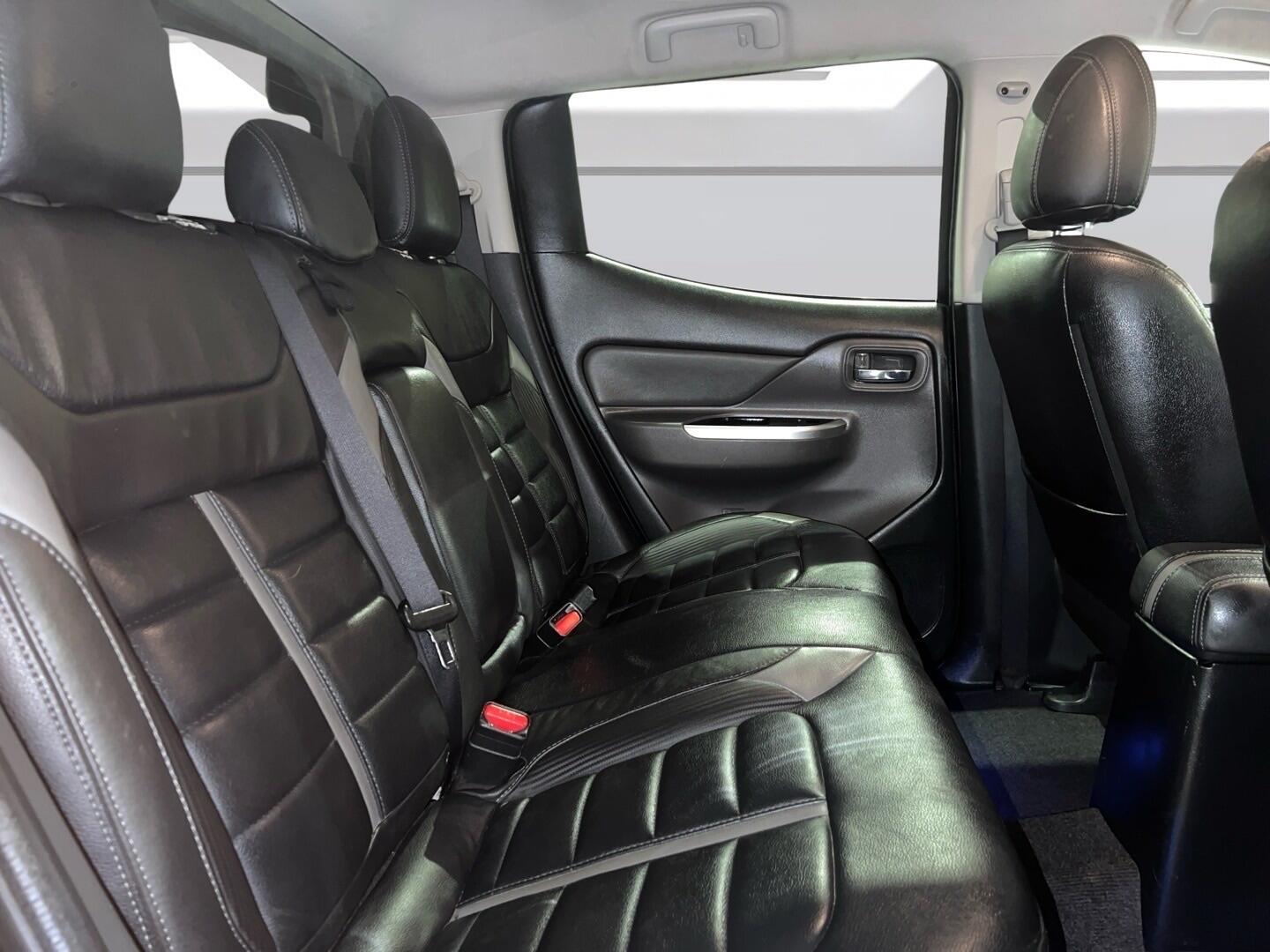 Used Mitsubishi L200 2016 for sale - 76398429: Photo 12