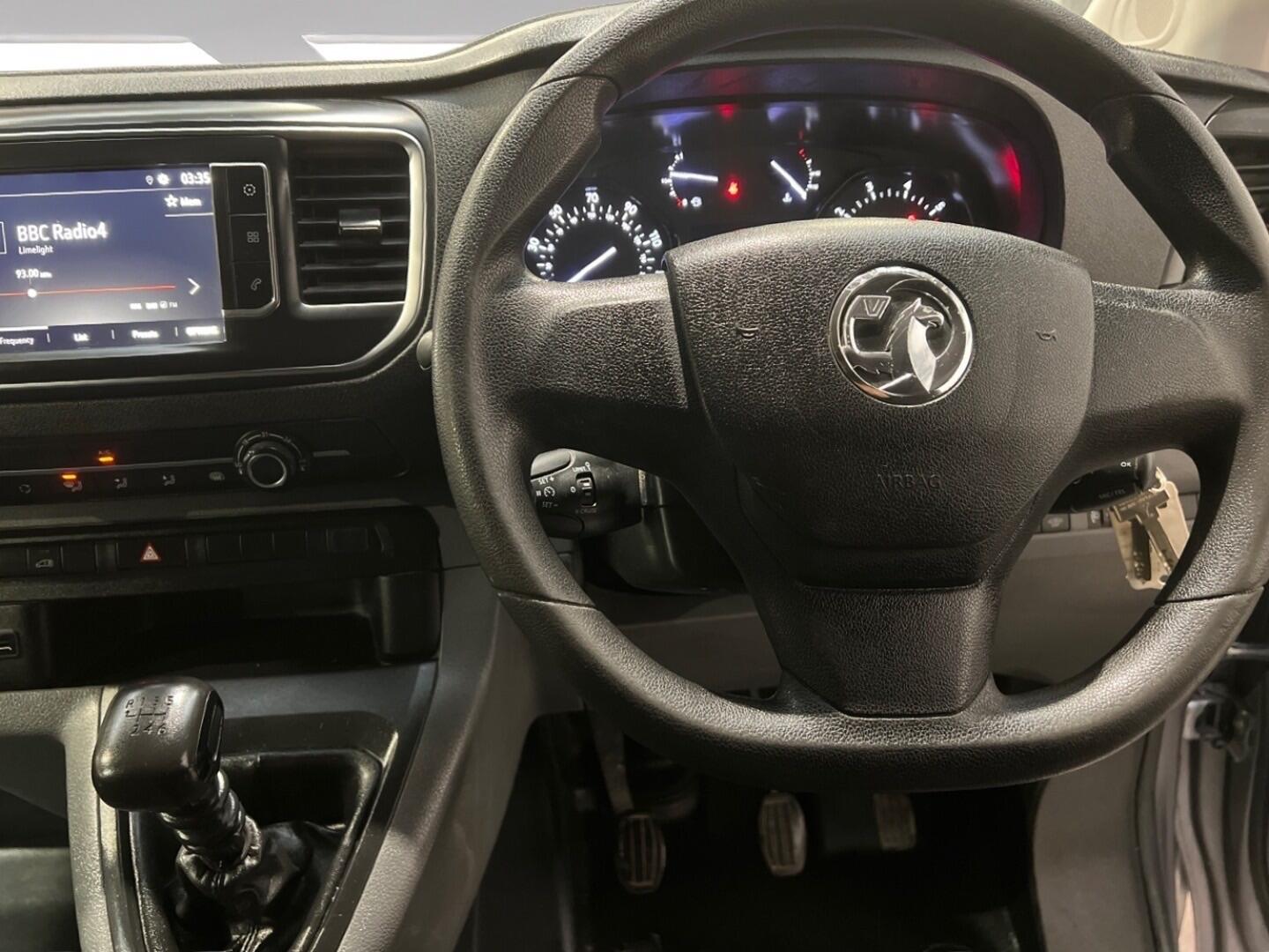 Used Vauxhall Vivaro 2019 for sale - 76865695: Photo 4