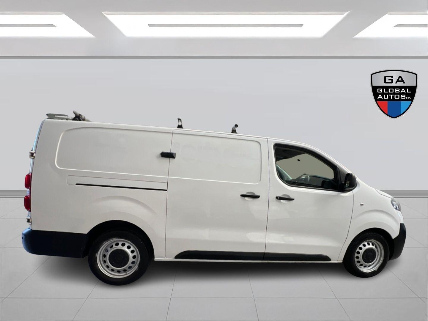 Used Vauxhall Vivaro 2020 for sale - 77977680: Photo 12