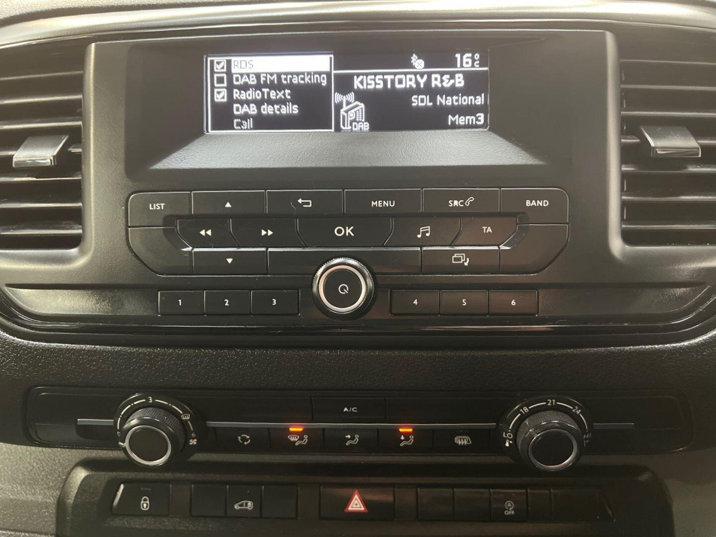 Used Vauxhall Vivaro 2020 for sale - 77977680: Photo 15