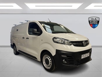 Vauxhall Vivaro feature image