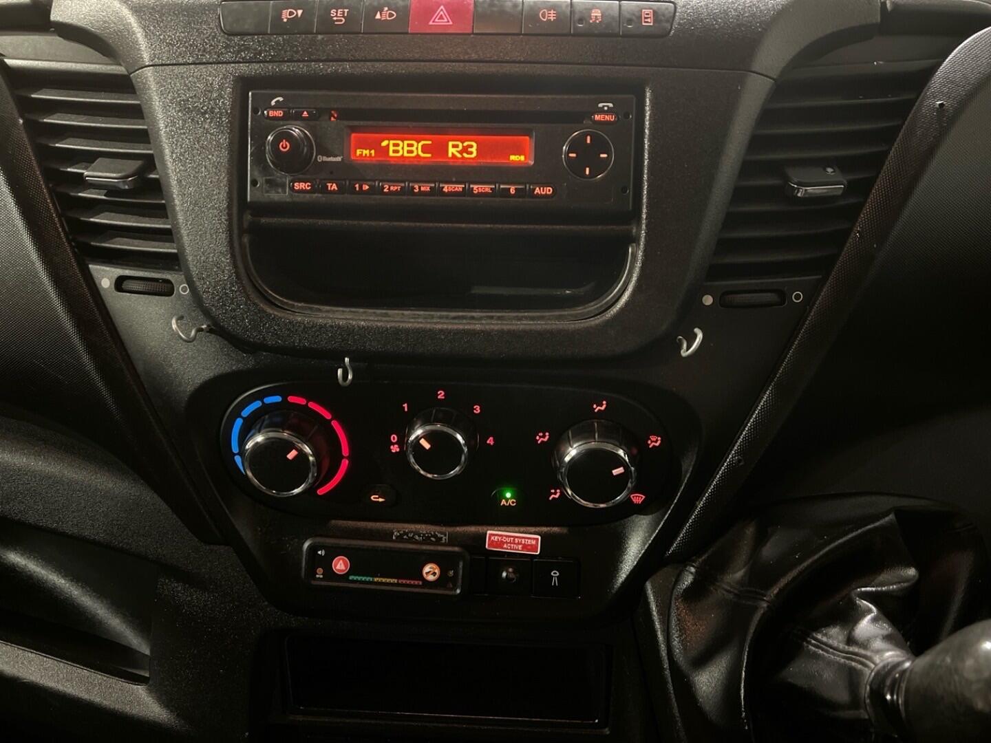 Used Iveco Daily 2018 for sale - 77456228: Photo 21