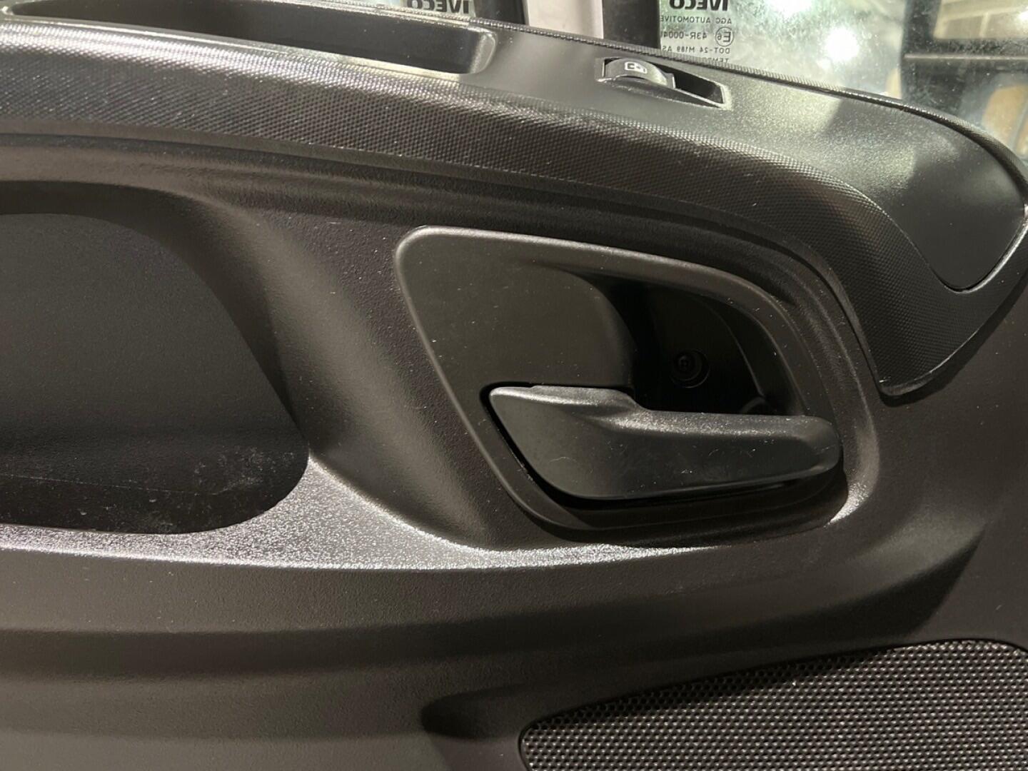 Used Iveco Daily 2018 for sale - 77456228: Photo 28