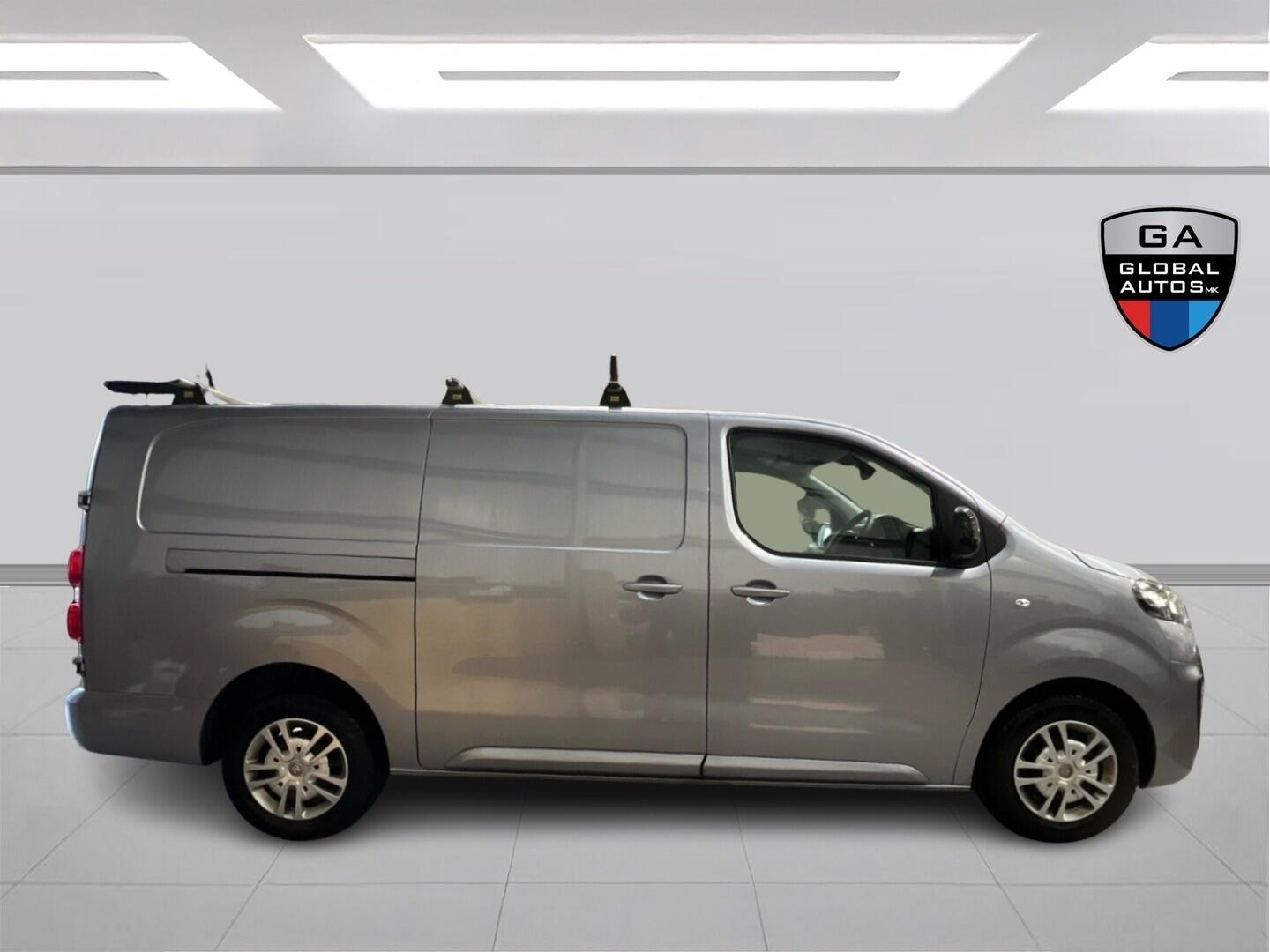 Used Vauxhall Vivaro 2022 for sale - 77358555: Photo 11