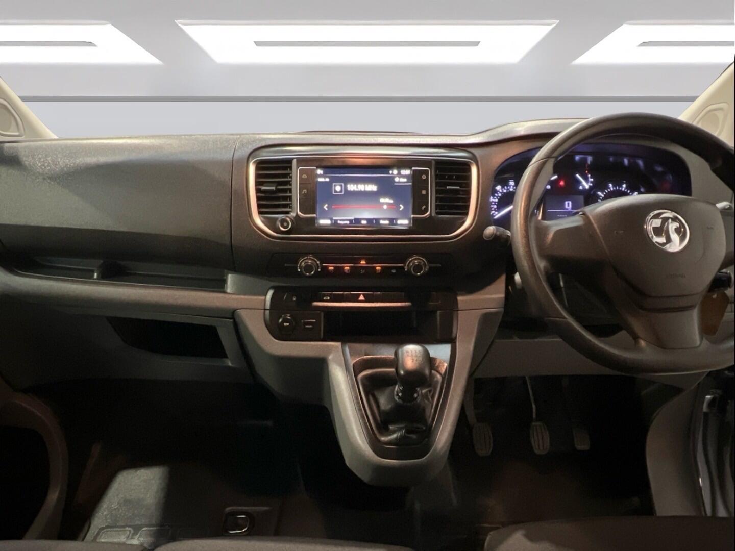 Used Vauxhall Vivaro 2022 for sale - 77358555: Photo 4