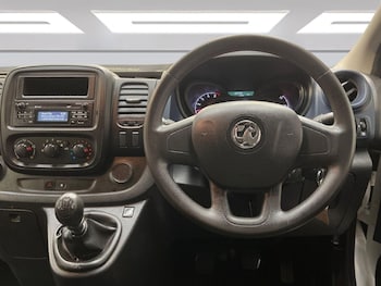 Used Vauxhall Vivaro 2018 for sale - 79388223: Photo