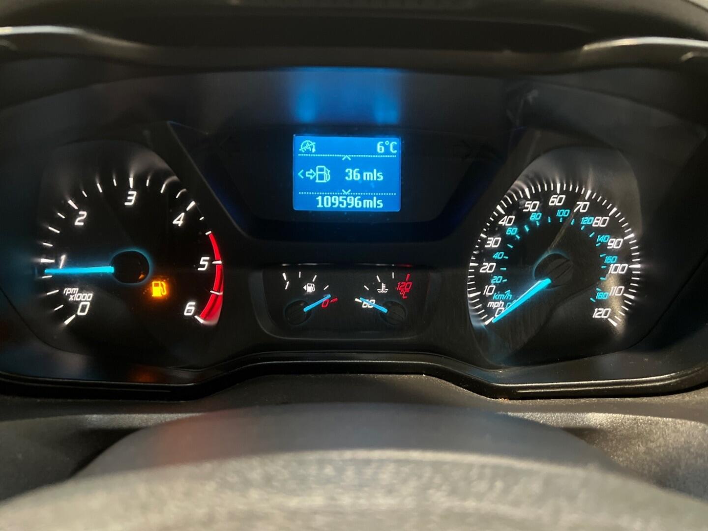 Used Ford Tourneo Custom 2017 for sale - 77109075: Photo 26