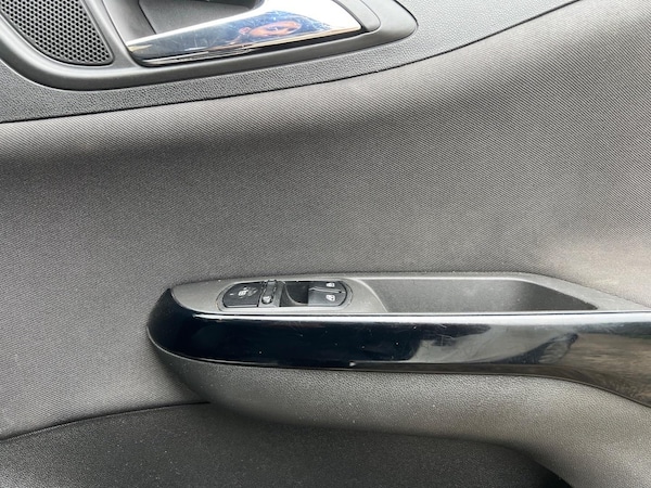 Used Vauxhall Corsa Van 2016 for sale - 73402775: Photo 21