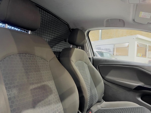 Used Vauxhall Corsa Van 2016 for sale - 73402775: Photo 39